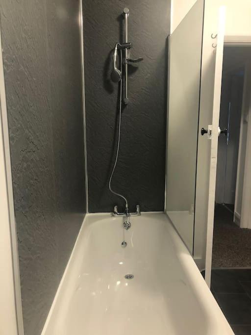 דירות לונדון Garden Flat In Central Location מראה חיצוני תמונה